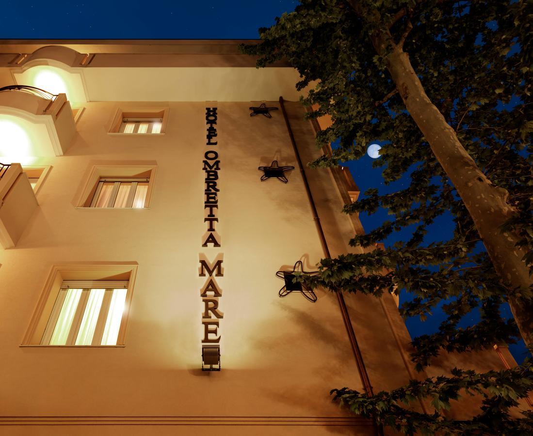 Hotel Ombretta Mare Римини Экстерьер фото
