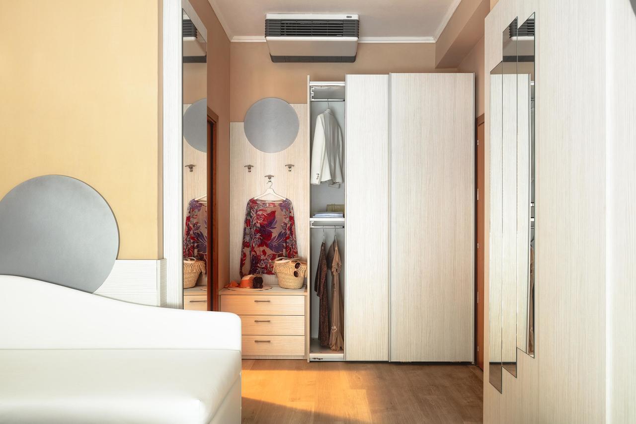 Hotel Ombretta Mare Римини Экстерьер фото